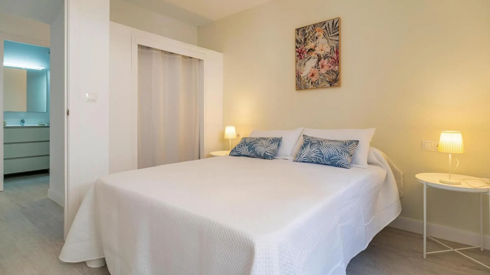3 Bedroom Beautiful Apartment In 안테케라